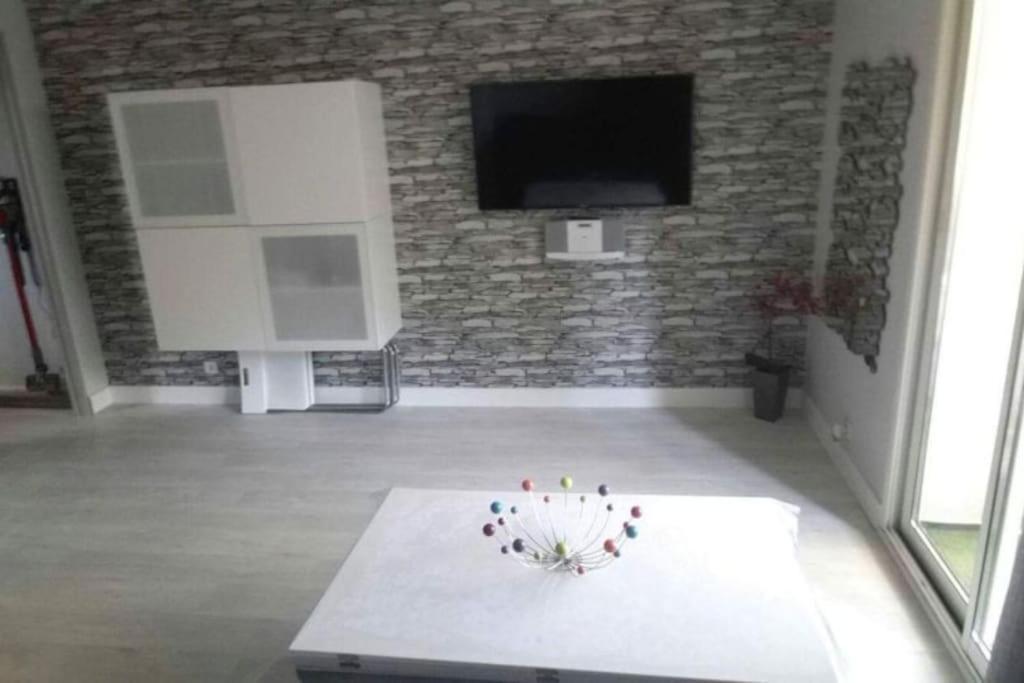 Studio 150M De La Plage ลาแซน-ซูร์-แมร์ ภายนอก รูปภาพ